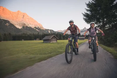 Biken Fahrradfahren in der Zugspitzarena
